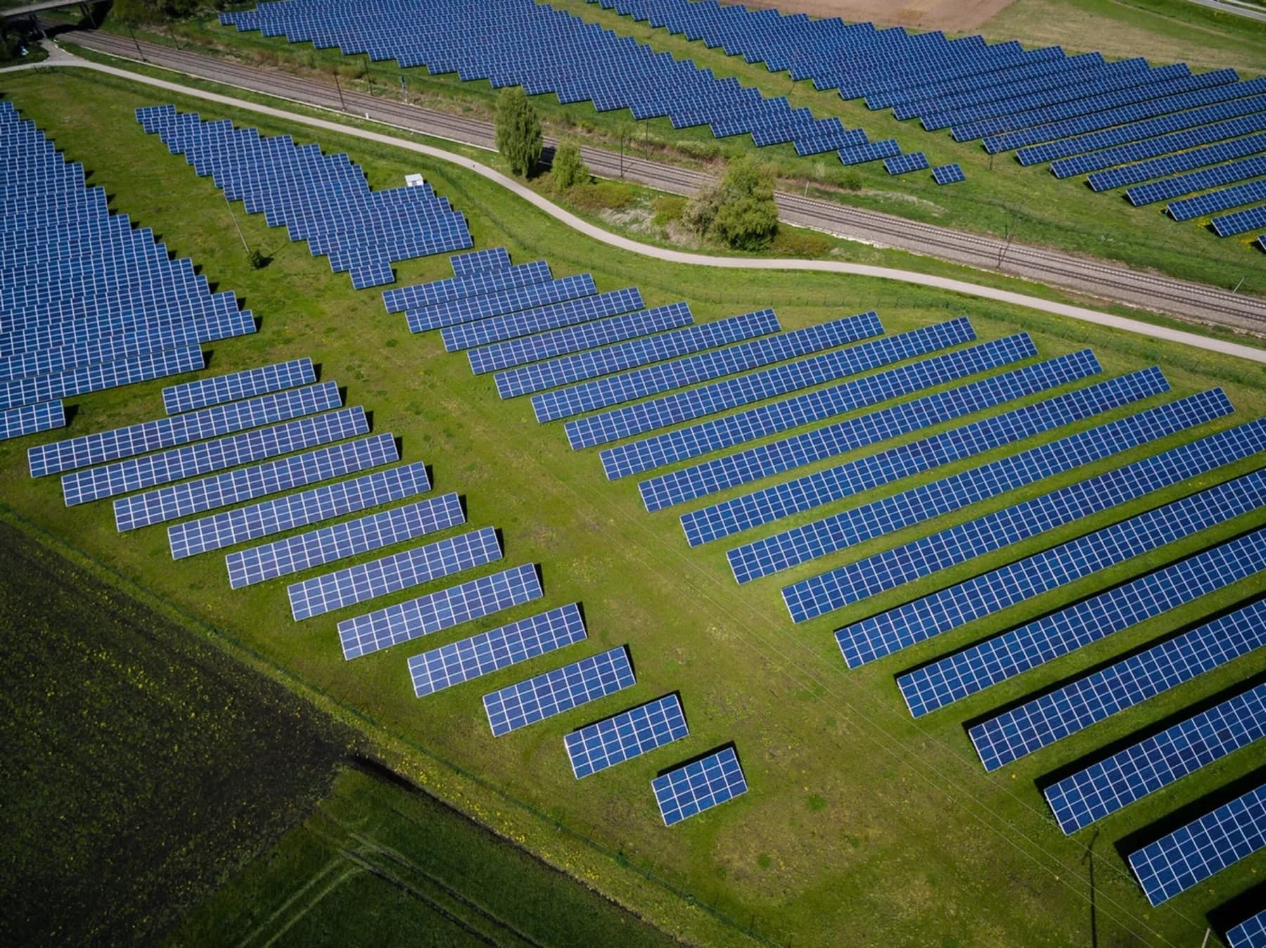 Electricity prices in Europe plunge due to renewable energy surge