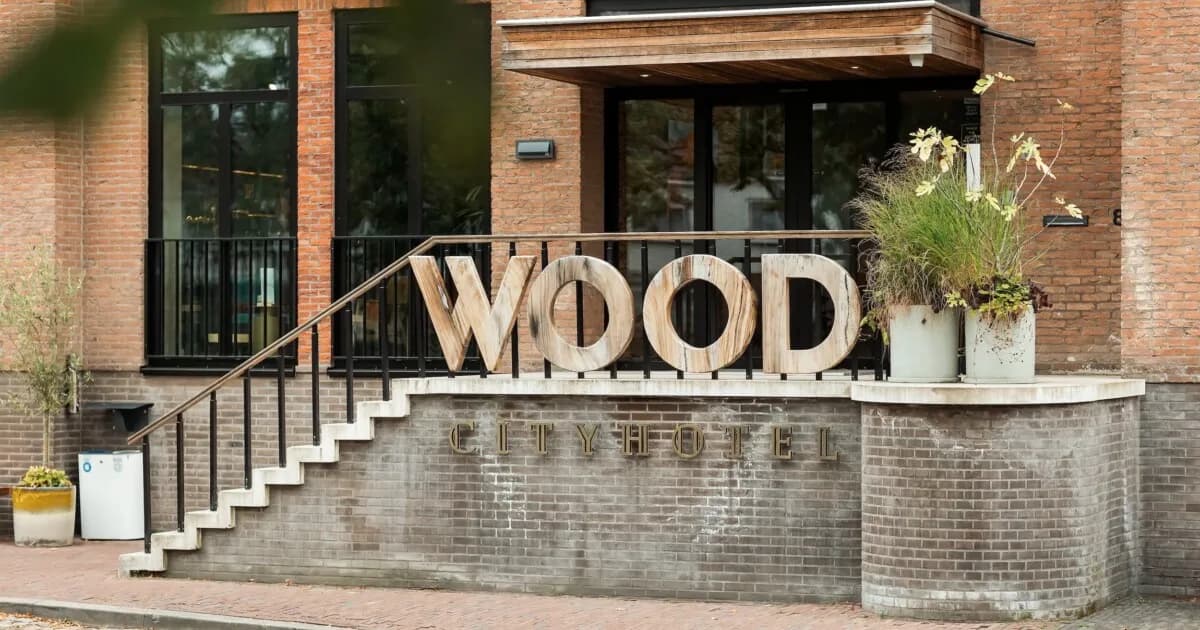 Doubling a hotel on a congested grid: how COMCAM kept Cityhotel Wood's expansion on track