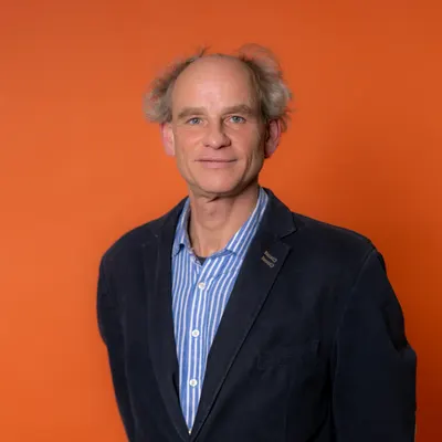 COMCAM team member