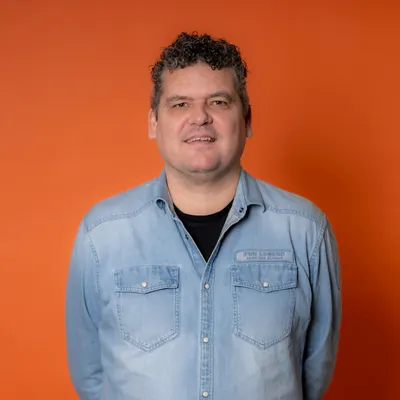 COMCAM team member